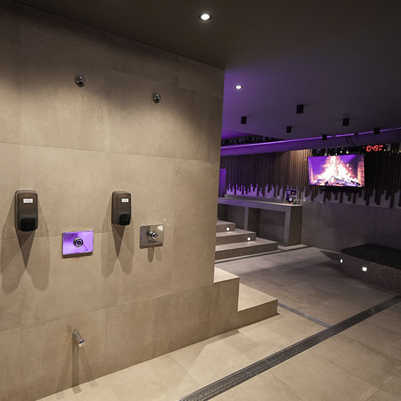 Calm Spa 1