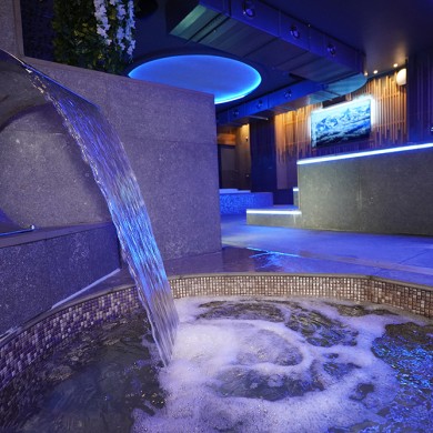 Public SPA for women