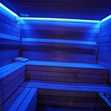 Public SPA for women